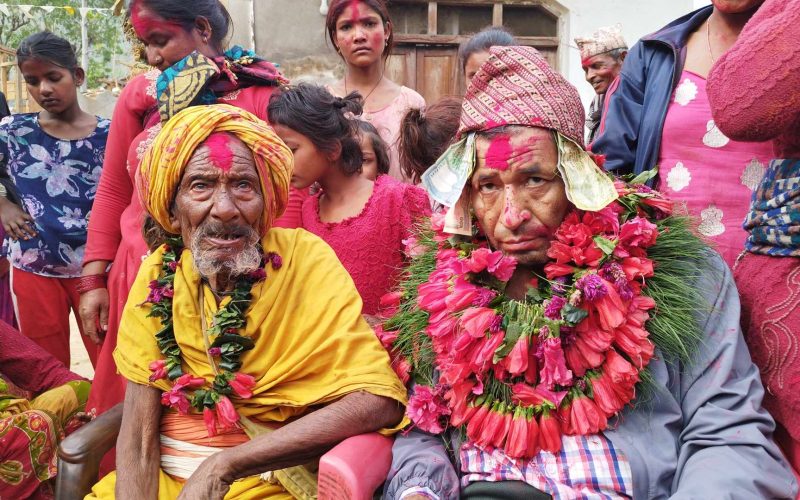 तीस बर्षपछि भयो बाबु छोराको भेट