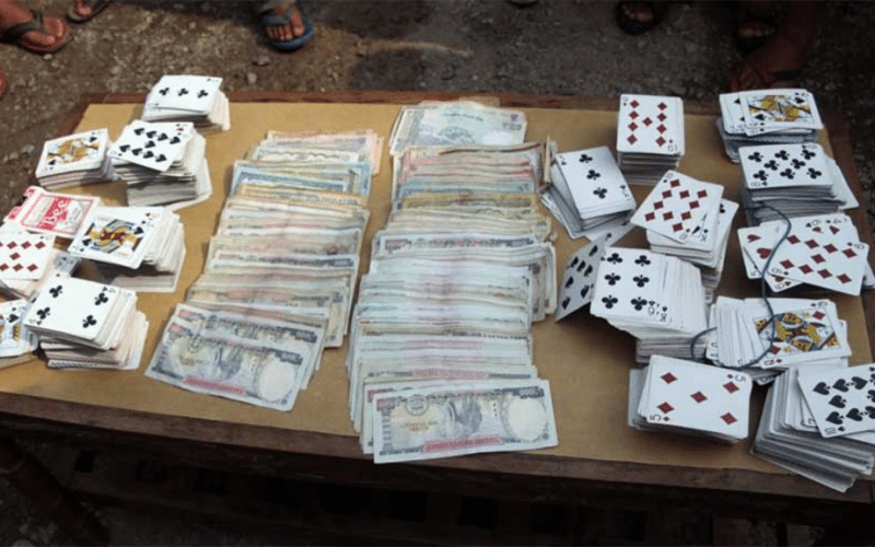 जुवातास खेलिरहेको अवस्थामा ४६ जना पक्राउ