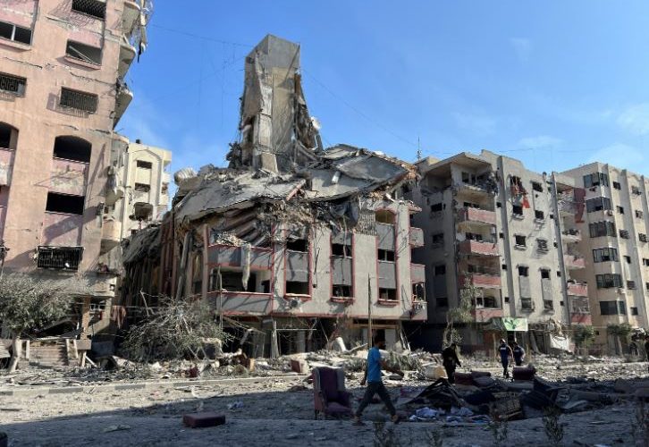 इजरायलले फेरी गर्‍यो गाजाको अस्पताल नजिक बमदारी