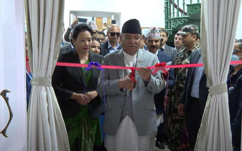 नयाँ कार्यकक्षबाट प्रधानमन्त्री प्रचण्डले भने- अब सरकार नयाँ ढङ्गबाट अघि बढ्छ