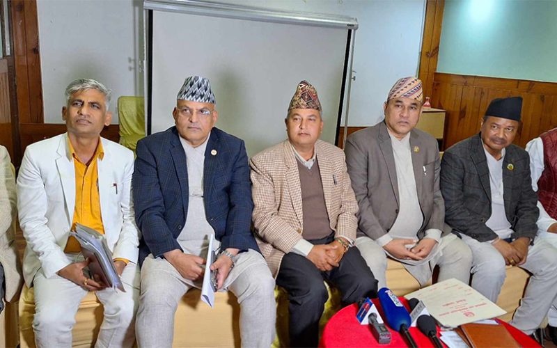 राष्ट्रिय समन्वय परिषद्‌को पहिलो बैठकका निर्णय शीघ्र कार्यान्वयन गर्न सातै प्रदेशको मुख्यमन्त्रीको आग्रह