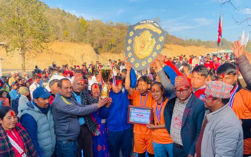 जिल्ला स्तरीय राष्ट्रपति रनिङ शिल्डको उपाधी पुनः छेडागाडलाई