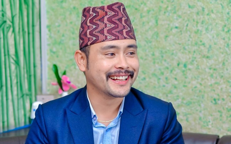 ‘नखोज्नू’ – क्षितिज समर्पण