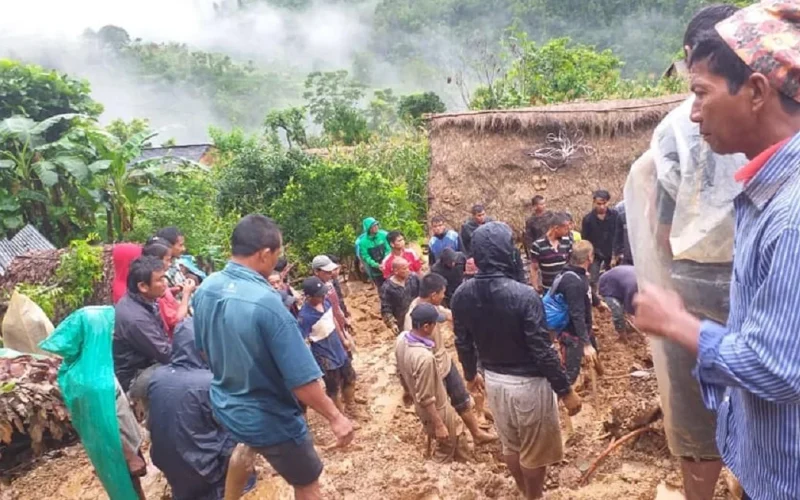बाढी, पहिरो र डुबानबाट ३ दिनमा १४ जनाको मृत्यु